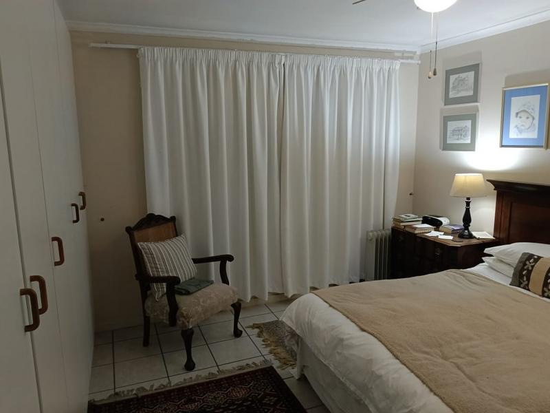 To Let 2 Bedroom Property for Rent in Tara Western Cape